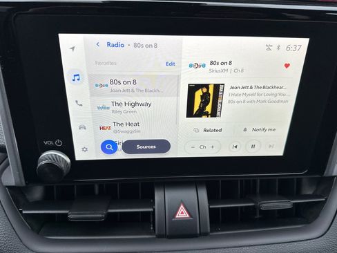 Used 2025 Toyota RAV4 LE image 20