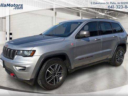 Used 2020 Jeep Grand Cherokee Trailhawk image 8