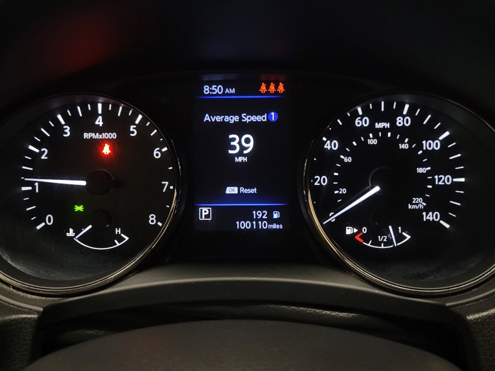 Used 2020 Nissan Rogue Sport SV AWD/4WD image 23