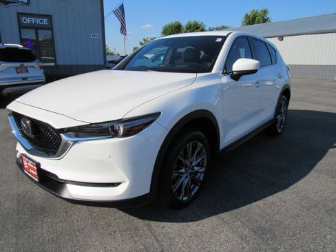 Used 2019 MAZDA CX-5 Signature AWD/4WD image 1