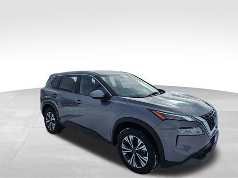 Used 2023 Nissan Rogue SV image 4