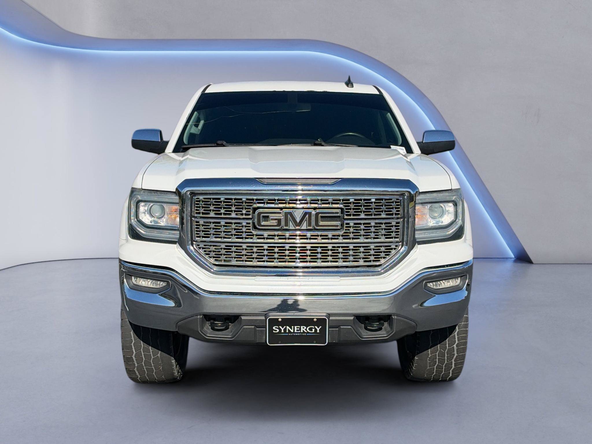 Used 2016 GMC Sierra 1500 SLE w/ SLE Value Package AWD/4WD image 2