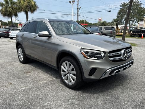 Used 2020 Mercedes-Benz GLC 300 w/ Parking Assistance Package image 7