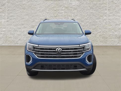 New 2026 Volkswagen Atlas SE AWD/4WD image 2