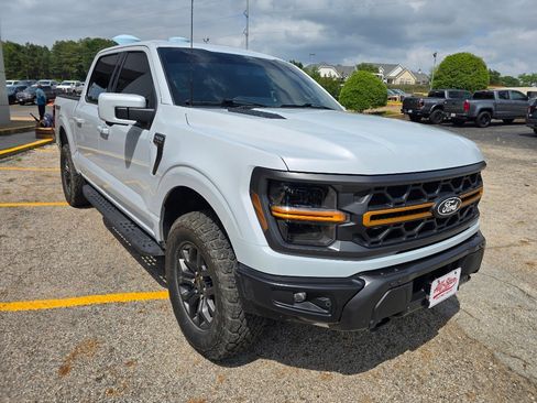 Used 2025 Ford F150 Tremor w/ Equipment Group 402A High image 3