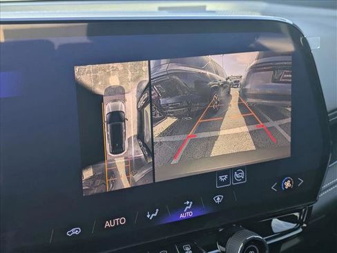 New 2025 Chevrolet Blazer EV LT image 11