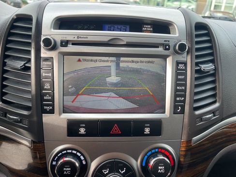 Used 2012 Hyundai Santa Fe SE w/ Premium Pkg 3 FWD image 24