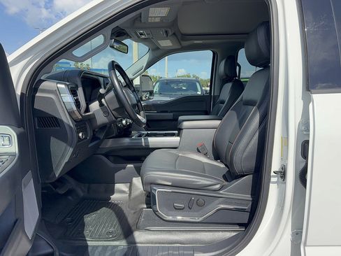 Certified 2023 Ford F250 Lariat w/ Lariat Ultimate Package AWD/4WD image 13