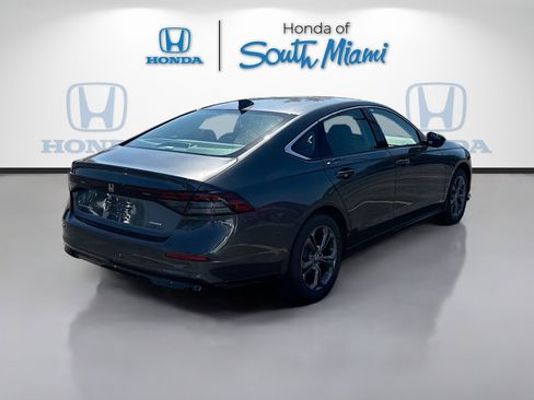 New 2026 Honda Accord EX-L image 7