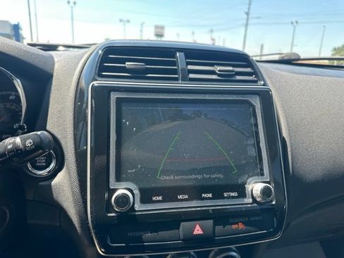 Used 2021 Mitsubishi Outlander Sport SE FWD image 39