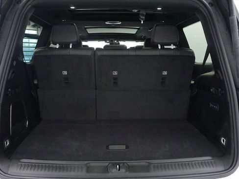 New 2026 Jeep Grand Wagoneer Limited AWD/4WD image 17
