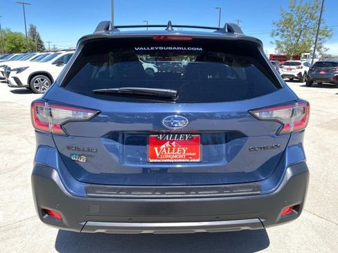 Used 2024 Subaru Outback Onyx Edition w/ Tech Package 3 AWD/4WD image 4