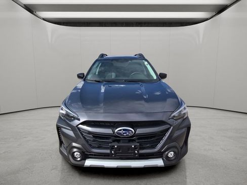 Used 2023 Subaru Outback Limited image 8