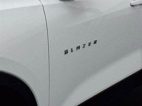 New 2026 Chevrolet Blazer LT image 24