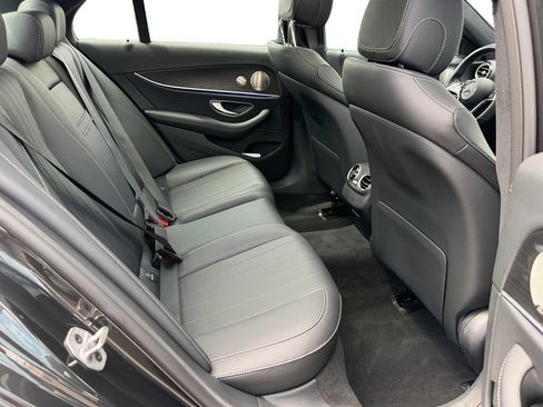 Used 2023 Mercedes-Benz E 350 4MATIC Sedan image 9