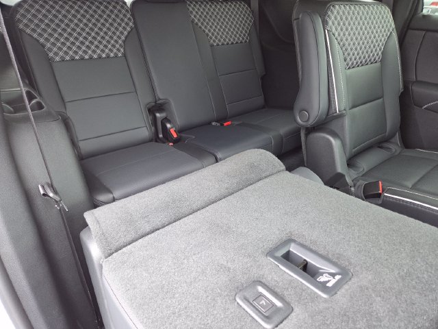 Used 2024 GMC Acadia Denali w/ Super Cruise Package FWD image 26