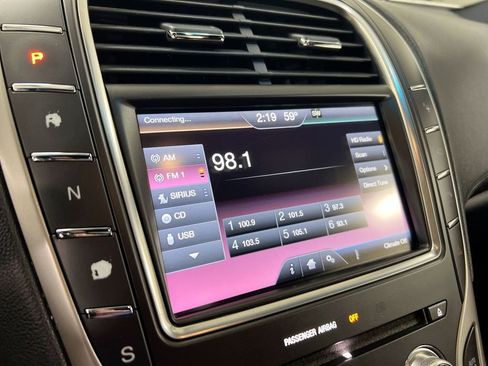 Used 2016 Lincoln MKX Reserve w/ Technology Package AWD/4WD image 14