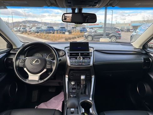 Used 2017 Lexus NX 200t 200t image 12