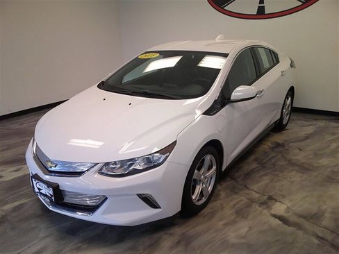 Used 2018 Chevrolet Volt LT w/ LT Driver Confidence Package image 5