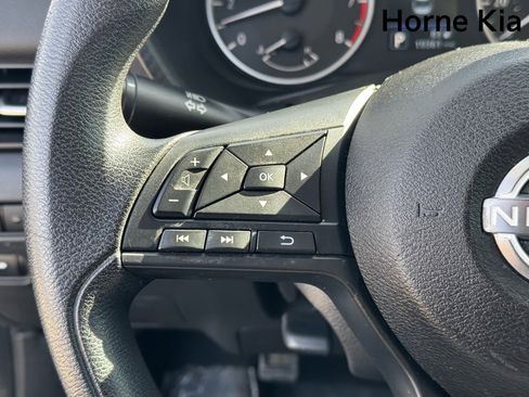 Used 2024 Nissan Sentra S image 18