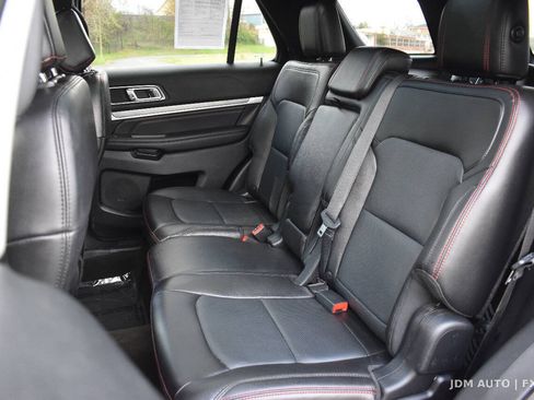 Used 2017 Ford Explorer Sport AWD/4WD image 14