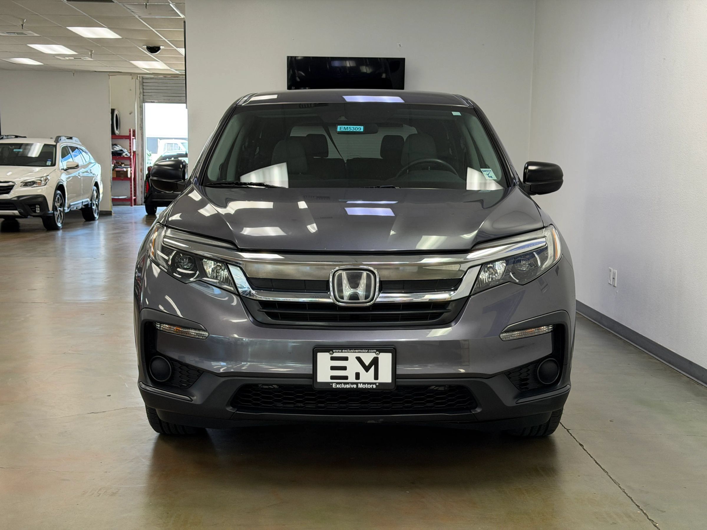 Used 2019 Honda Pilot LX image 3