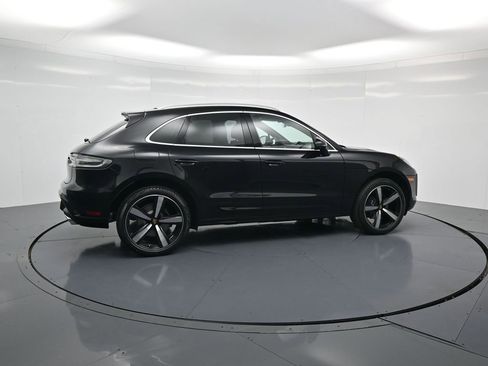 Certified 2026 Porsche Macan AWD/4WD image 31