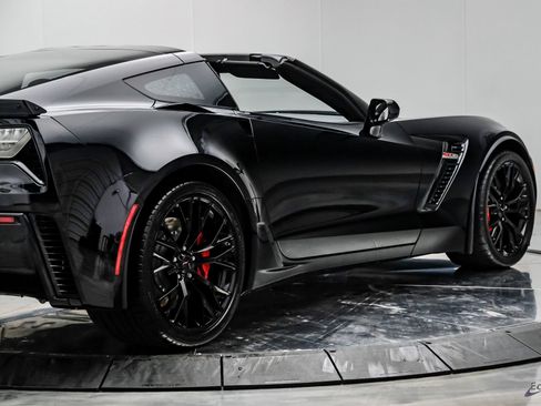 Used 2016 Chevrolet Corvette Z06 w/ 2LZ Preferred Equipment Group RWD image 24