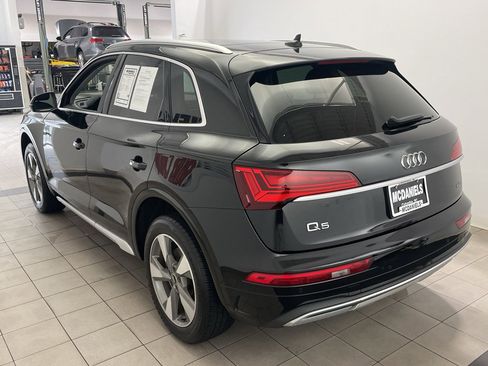 Used 2023 Audi Q5 2.0T Premium w/ Convenience Package image 6