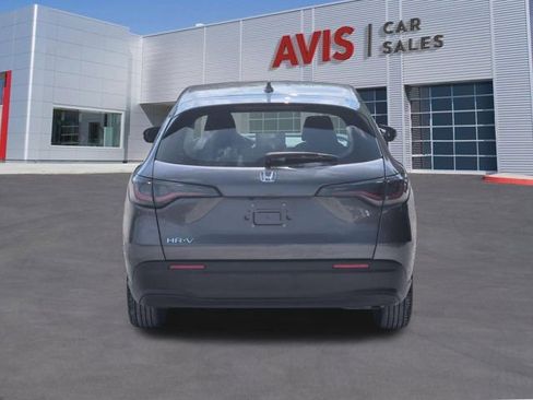 Used 2025 Honda HR-V LX image 7