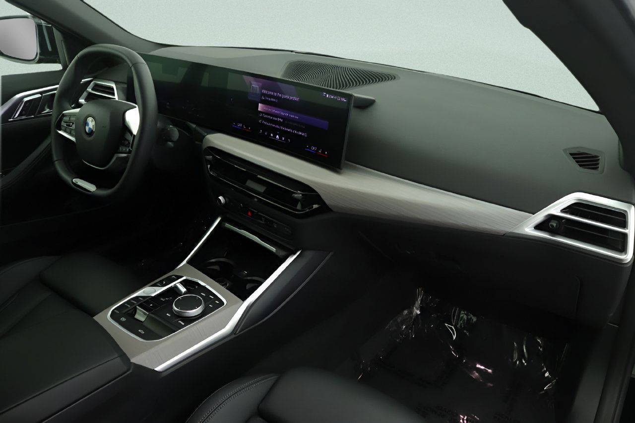 Used 2026 BMW 430i Convertible RWD image 22