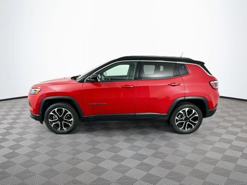 Used 2024 Jeep Compass Limited AWD/4WD image 7
