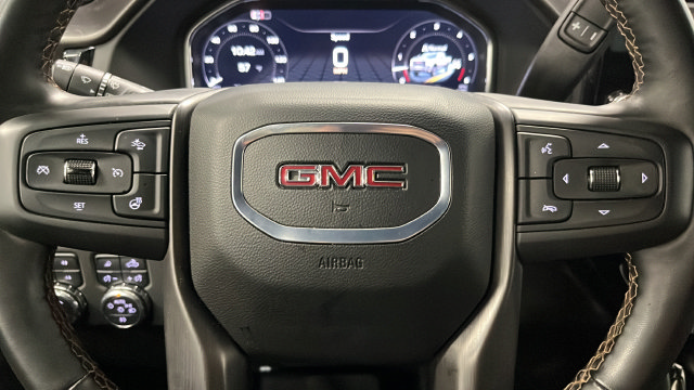 Used 2025 GMC Sierra 2500 AT4 w/ AT4 Premium Plus Package AWD/4WD image 15