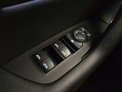 Used 2019 Chevrolet Blazer RS image 27