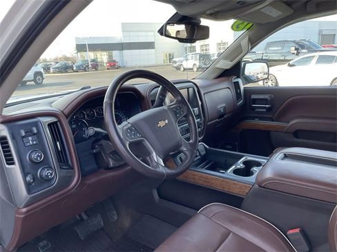 Used 2015 Chevrolet Silverado 1500 High Country w/ High Country Premium Package image 10