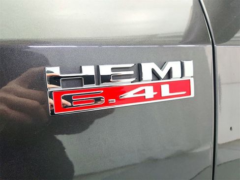 Used 2019 RAM 2500 Big Horn image 28