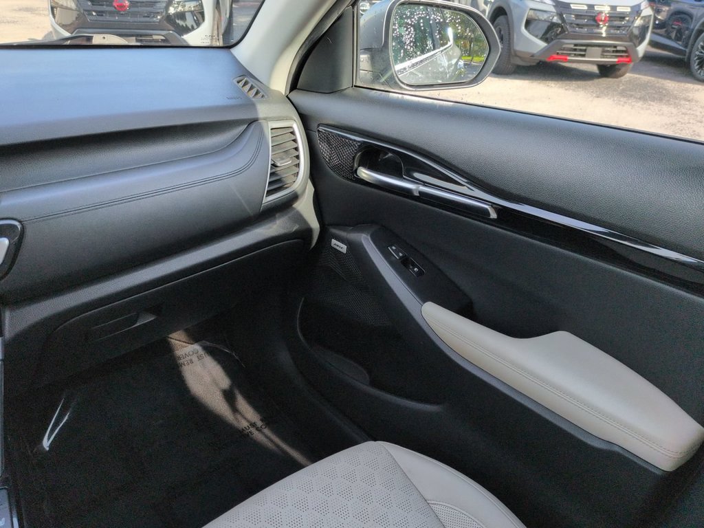 Used 2023 Kia Seltos SX w/ SX Sunroof Package AWD/4WD image 17