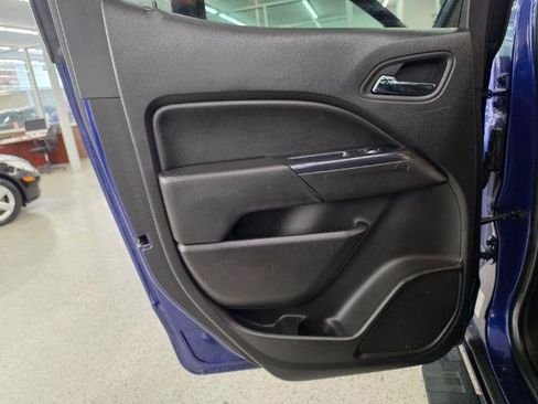 Used 2015 Chevrolet Colorado LT w/ Luxury Package RWD image 34