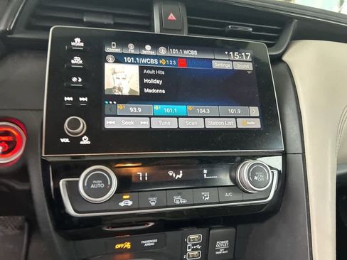 Used 2019 Honda Insight EX image 20