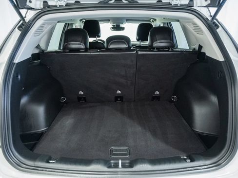 Certified 2022 Jeep Compass Limited AWD/4WD image 10