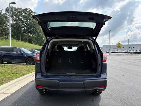 Used 2023 Subaru Ascent Onyx Edition AWD/4WD image 11