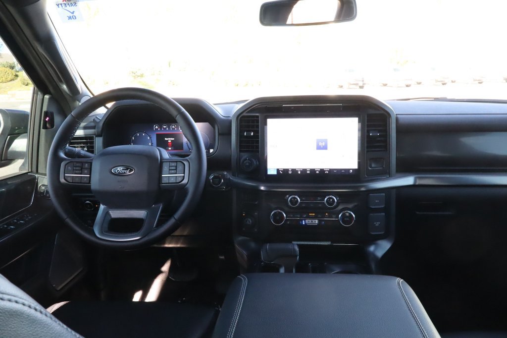 Used 2025 Ford F150 Lariat w/ Equipment Group 501A Mid AWD/4WD image 27