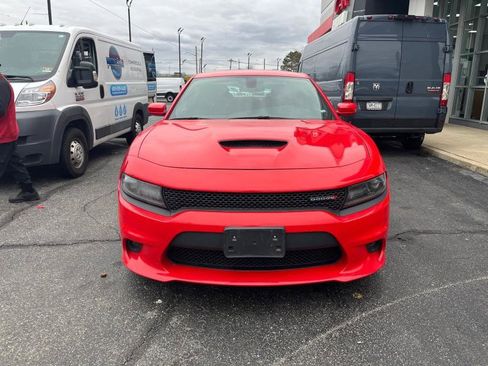 Used 2021 Dodge Charger R/T image 2