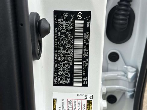 Used 2025 Lexus UX 300h AWD image 26