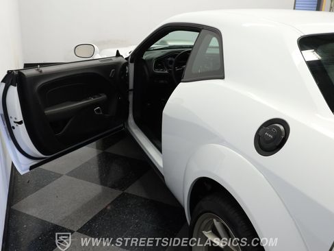 Used 2023 Dodge Challenger R/T Scat Pack image 32