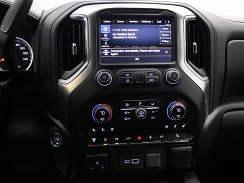 Used 2021 Chevrolet Silverado 3500 LTZ w/ LTZ Plus Package image 31