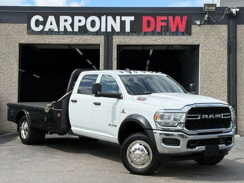Used 2022 RAM 5500 Tradesman w/ Chrome Appearance Group AWD/4WD image 2