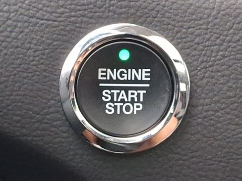 Used 2024 Ford Edge SEL w/ Convenience Package AWD/4WD image 22