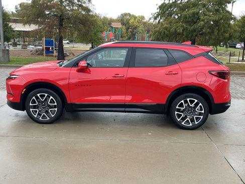 Used 2024 Chevrolet Blazer RS w/ Enhanced Convenience Package image 7