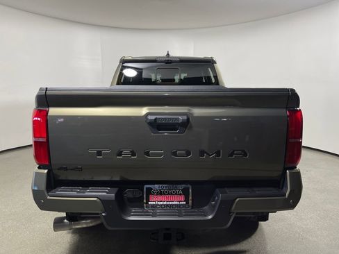 New 2025 Toyota Tacoma TRD Sport image 4